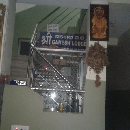 Ganesh Lodge Puri Zewnętrze zdjęcie