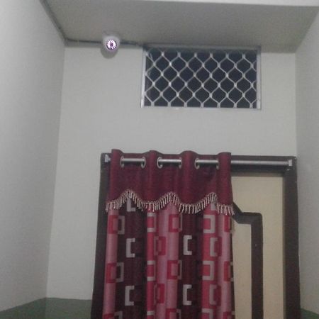 Ganesh Lodge Puri Zewnętrze zdjęcie