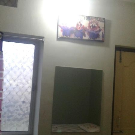 Ganesh Lodge Puri Zewnętrze zdjęcie